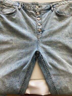 wild fable Light Blue Distressed Denim Jeans size 18